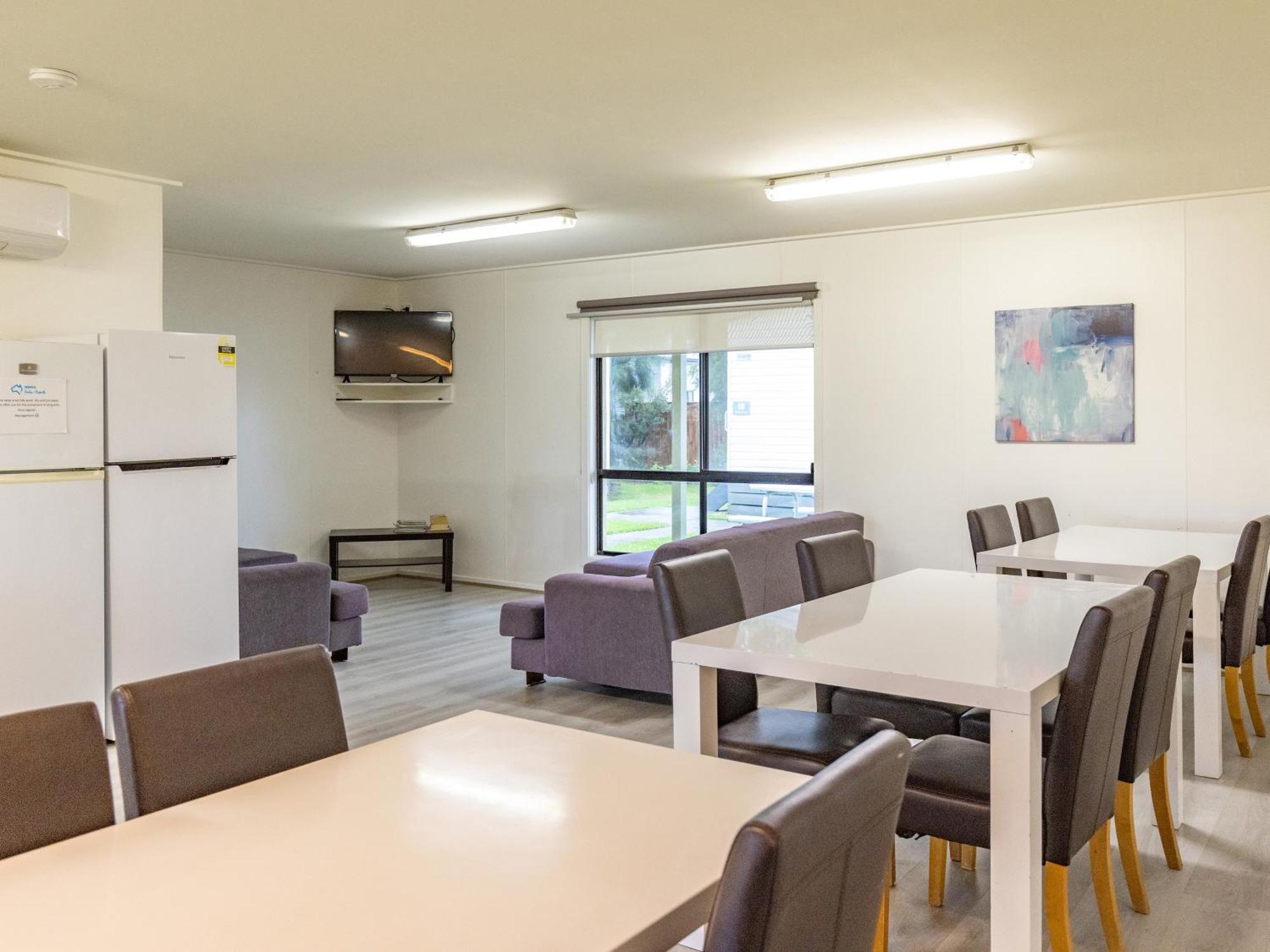 Nrma Warrnambool Riverside Holiday Park Екстер'єр фото