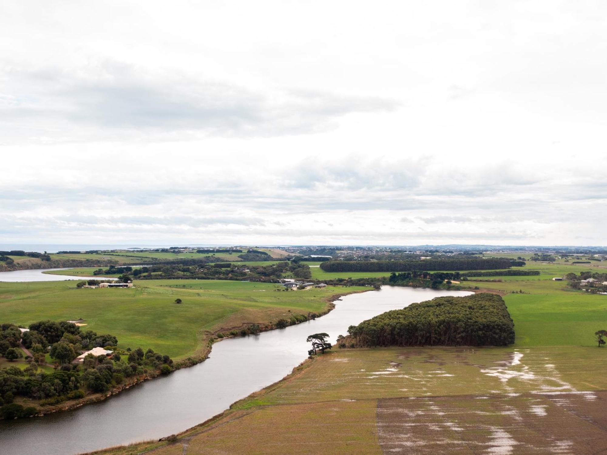 Nrma Warrnambool Riverside Holiday Park Екстер'єр фото