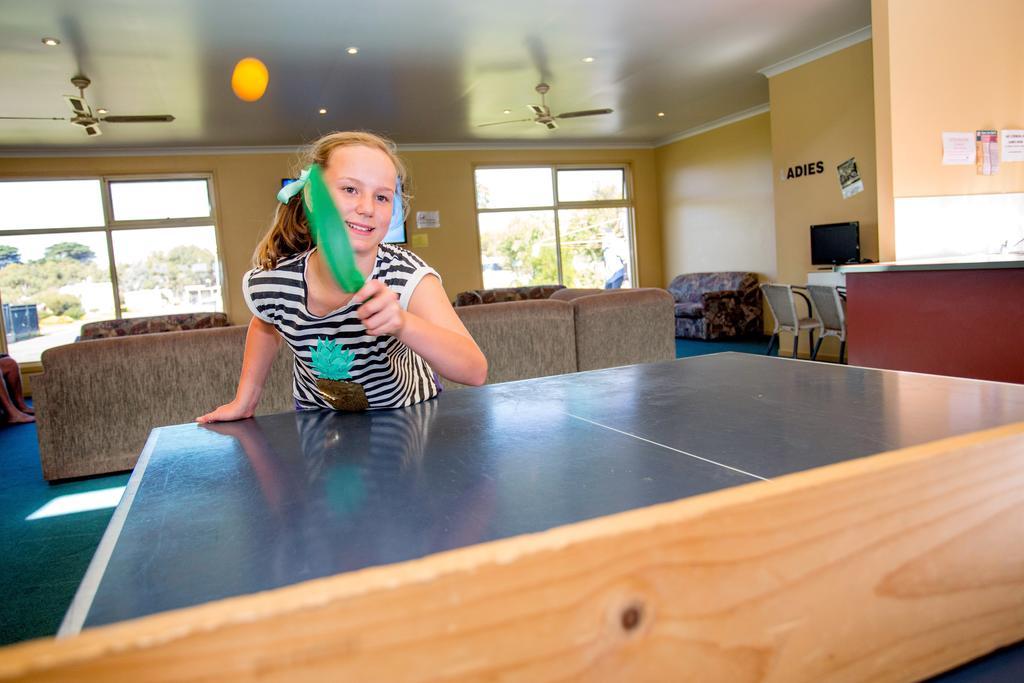 Nrma Warrnambool Riverside Holiday Park Екстер'єр фото
