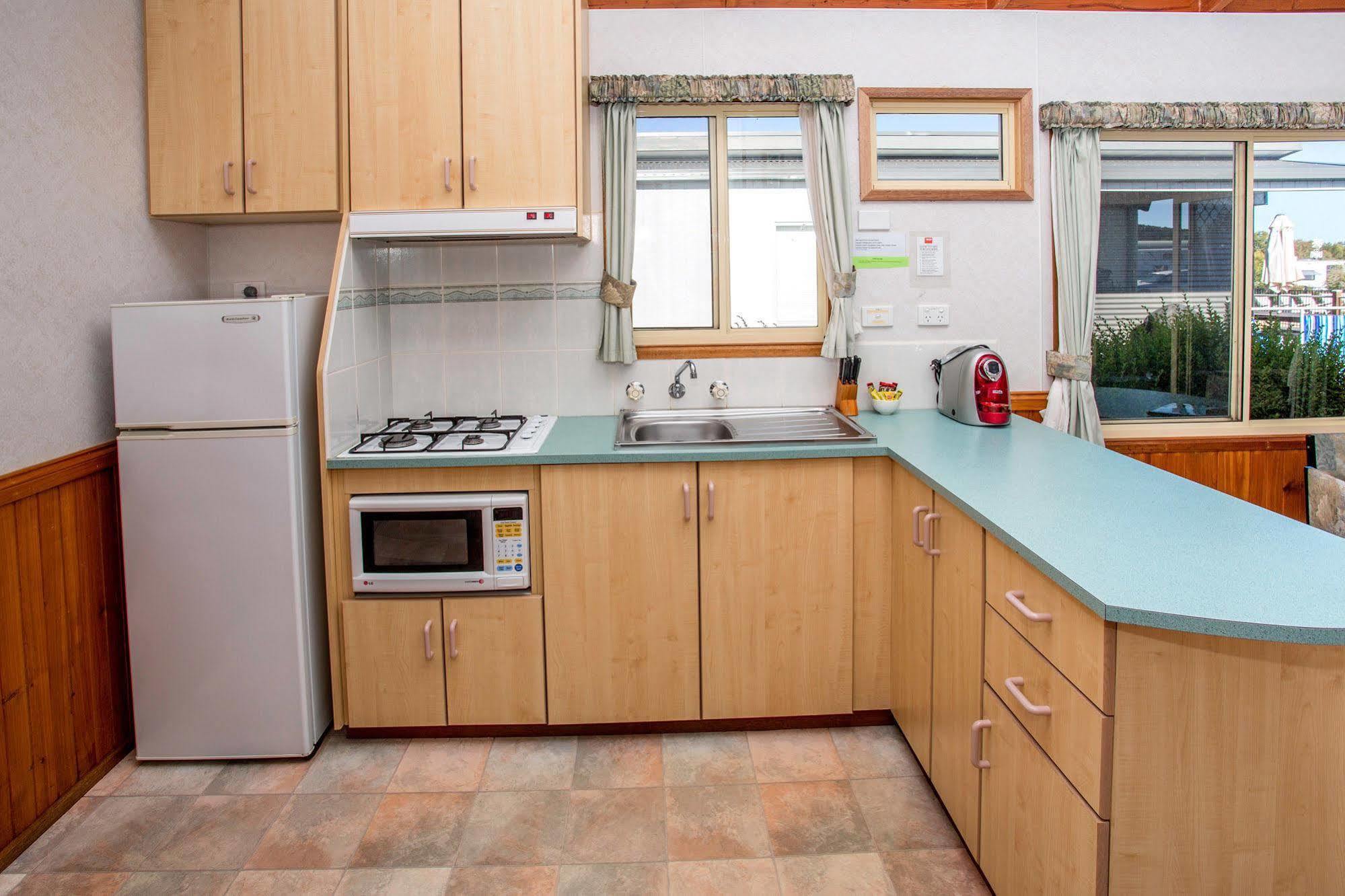 Nrma Warrnambool Riverside Holiday Park Екстер'єр фото