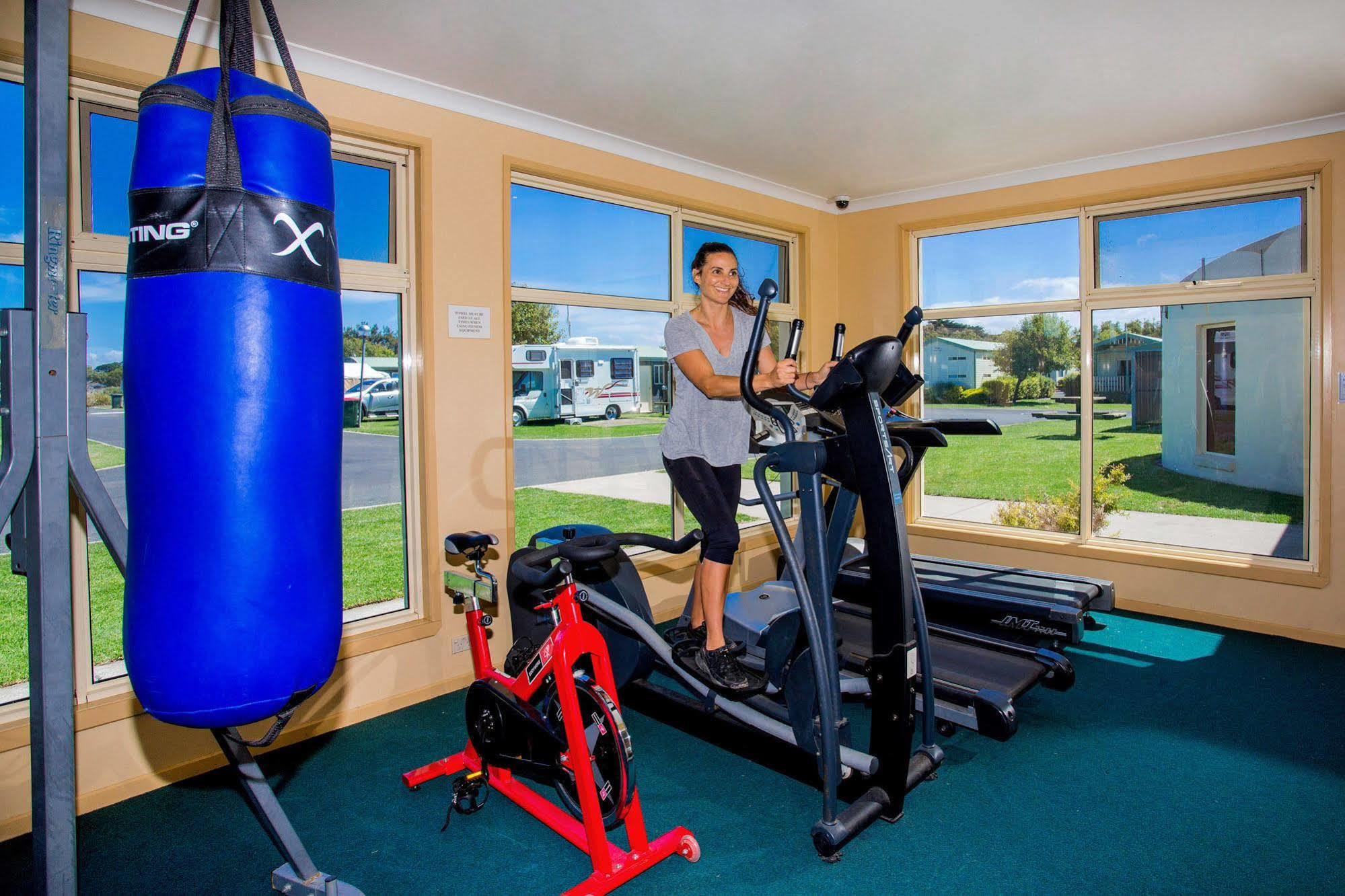 Nrma Warrnambool Riverside Holiday Park Екстер'єр фото