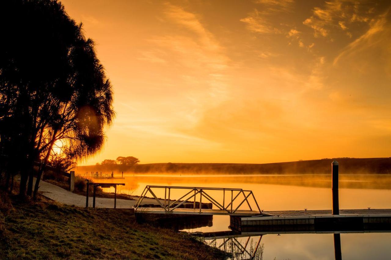 Nrma Warrnambool Riverside Holiday Park Екстер'єр фото
